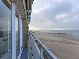 Luxury Apartment With Stunning sea Views