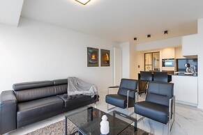 Luxury Apartment With Stunning sea Views