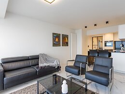 Luxury Apartment With Stunning sea Views