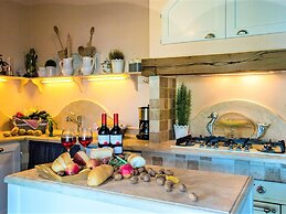 Spacious Peccioli Villa