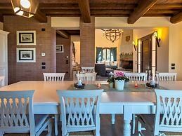 Spacious Peccioli Villa
