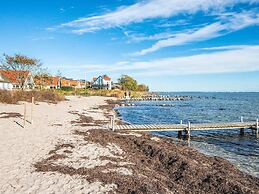 6 Person Holiday Park Home in Hejls