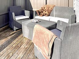 6 Person Holiday Home in Dalsoyra