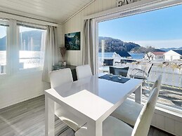 6 Person Holiday Home in Dalsoyra