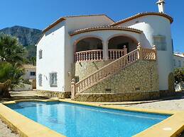 Belvilla by OYO Villa Josefina