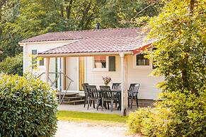 Chalet by Leukermeer Waterside