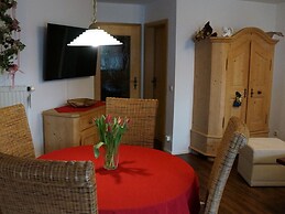 Bader Modern Retreat