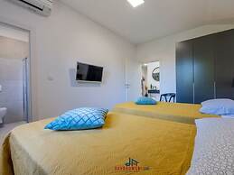 Insa Comfortable Holiday Residence