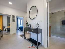 Insa Comfortable Holiday Residence