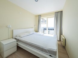 Apartment With Sunny Terrace and sea View