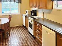 8 Person Holiday Home in Flatraket