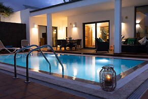 Private Pool in Playa Blanca