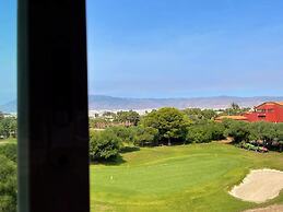 Beachside Apartment in Roquetas de Mar