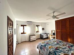 Villa With Private Pool in Moraira