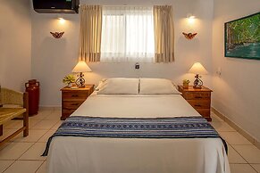 Zandoyo Bed & Breakfast