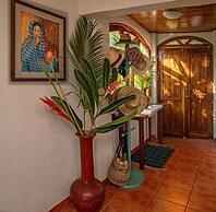 Zandoyo Bed & Breakfast