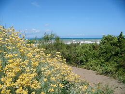 Apartment Near Marina Castagneto Beach