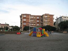 Apartment Near Marina Castagneto Beach