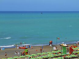 Apartment Near Marina Castagneto Beach