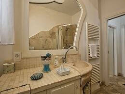 Apartment Near Marina Castagneto Beach