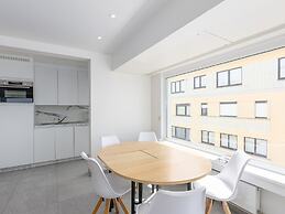 Bright Apartment With Frontal sea View