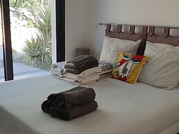 Villa in Lorgues With Private Pool