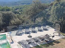 Villa in Lorgues With Private Pool
