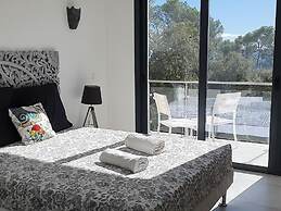 Villa in Lorgues With Private Pool