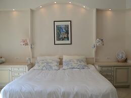 Rural Villa in Lorgues With a Private Pool