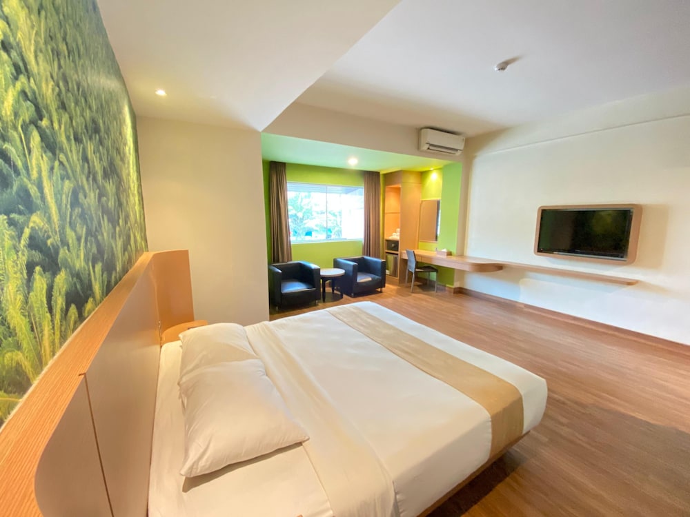 MaxOne Dumai