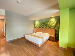 MaxOne Dumai