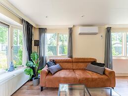 Serene Forest Stay With Comfort