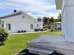 3 Person Holiday Home in Ronnang
