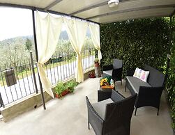 Farmhouse in Gualdo With Private Pool