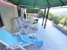 Farmhouse in Gualdo With Private Pool