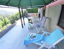 Farmhouse in Gualdo With Private Pool