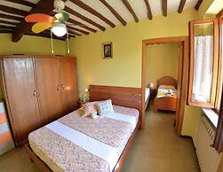Farmhouse in Gualdo With Private Pool