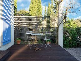 Tranquil Holiday Home With Private Pool