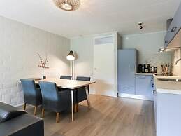 Modern Stay Near the Beach