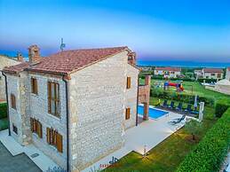 Harmony Comfortable Holiday Residence