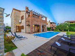 Harmony Comfortable Holiday Residence