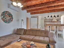 Harmony Comfortable Holiday Residence