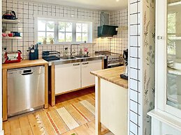 5 Star Holiday Home in Borgholm