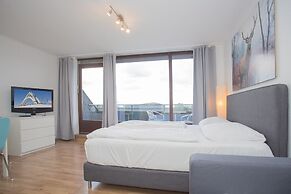 Apartment mit Balkon in Waldnhhe