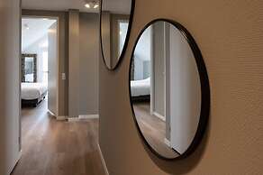 Stylish Marina Loft W/balcony