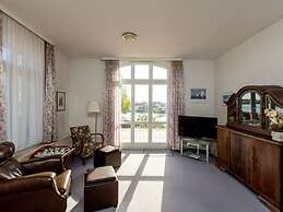 1 Villa Blanck Comfortable Holiday Residence