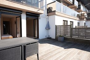 Apartment With Private Balcony