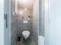 Studio on the 3rd Floor With Phenomenal sea View