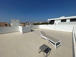 Modern Villa Near Guardamar