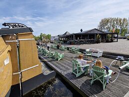 Water View Lodge in Naarden